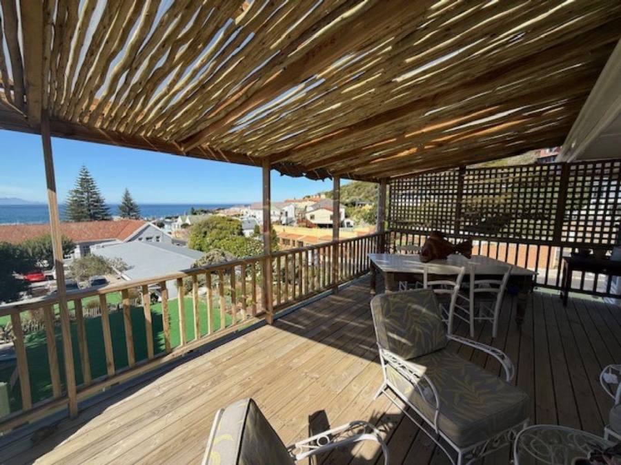 2 Bedroom Property for Sale in Kalk Bay Western Cape